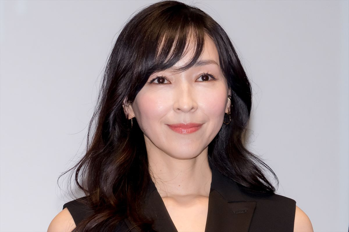 麻生久美子 現在 比較